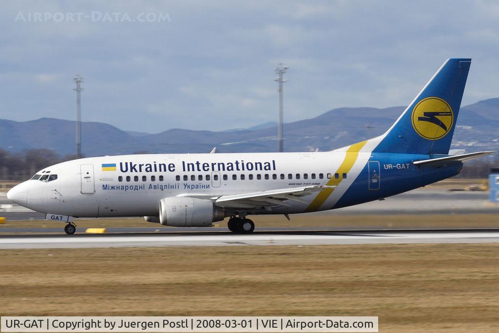 UR-GAT, 1993 Boeing 737-528 C/N 25237, Boeing 737-528