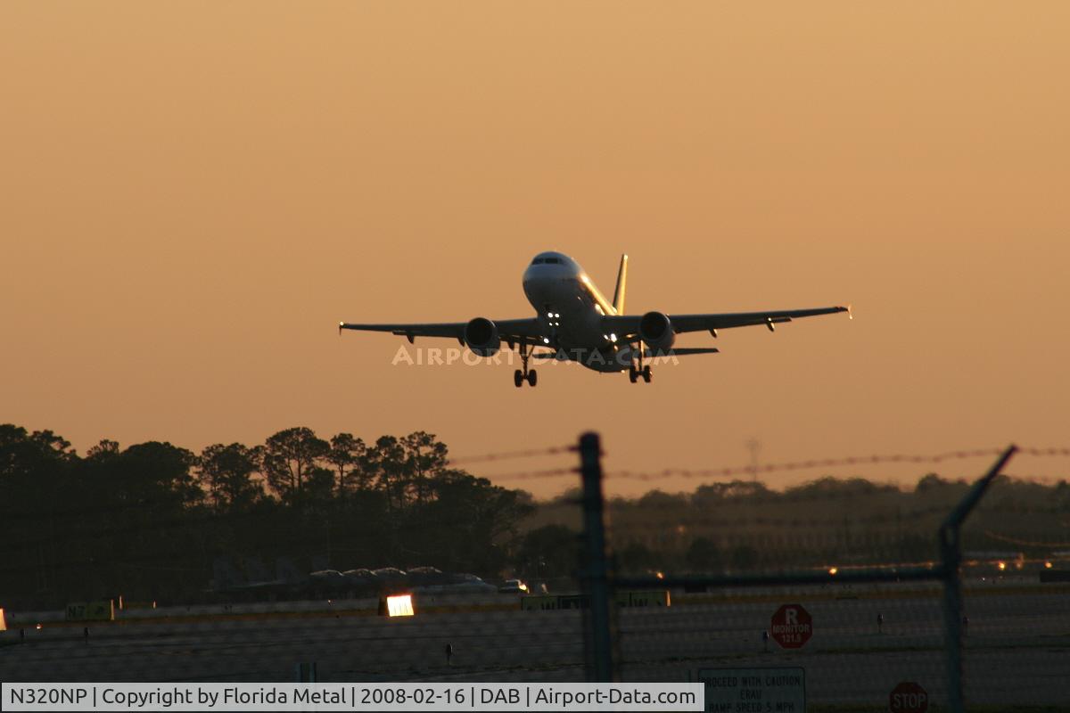 N320NP, 2001 Airbus A319-112 C/N 1494, Blue Moon Aviation