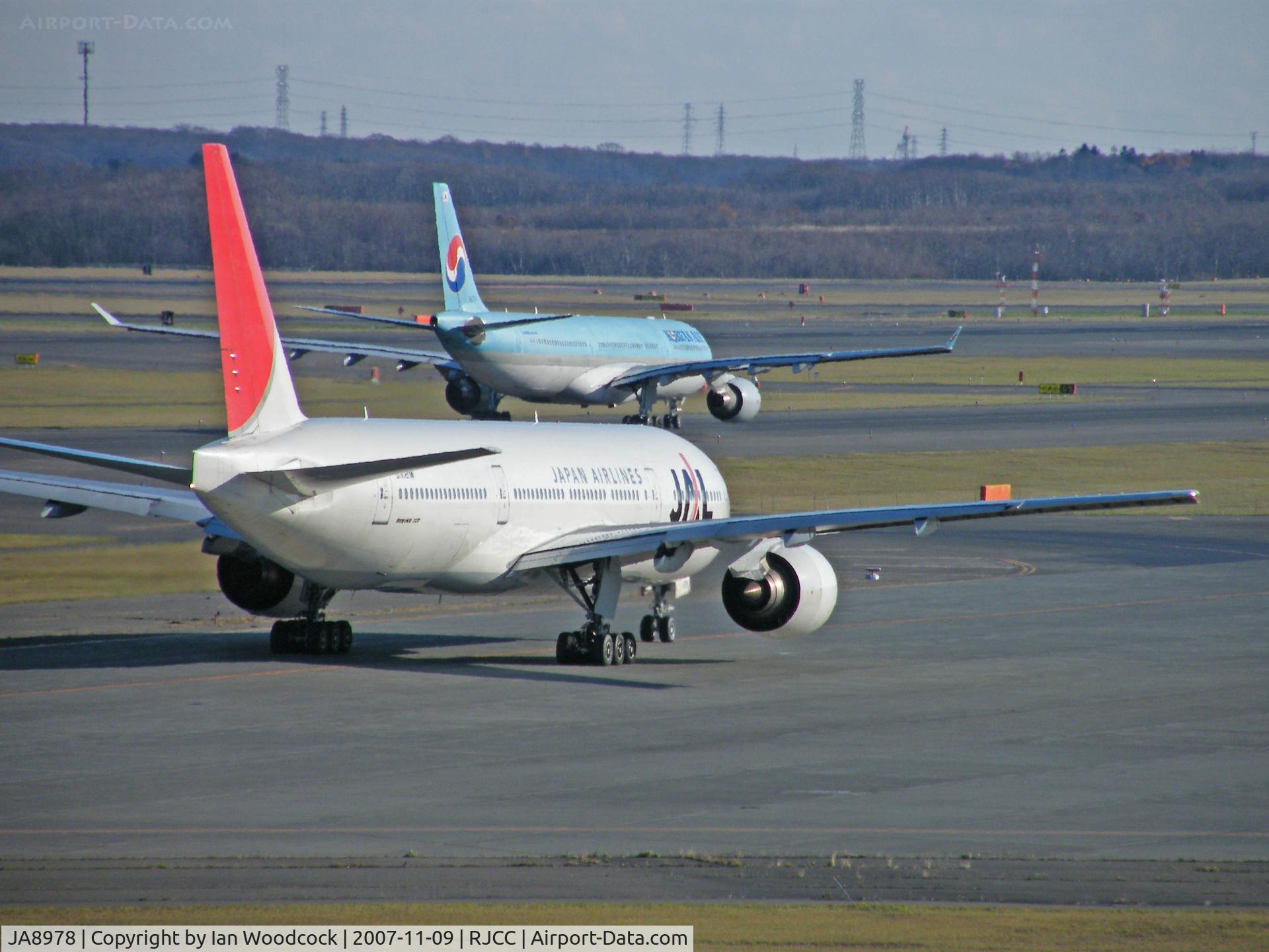JA8978, 1997 Boeing 777-289 C/N 27637, Boeing 777-289/JAL/Chitose