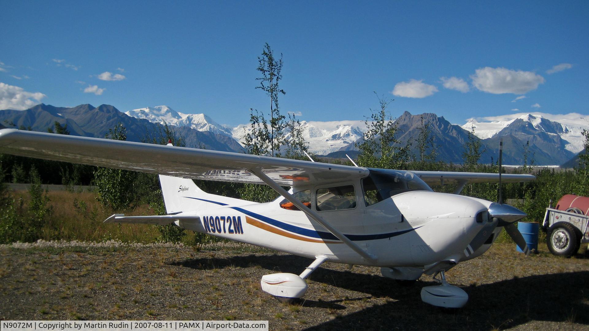N9072M, 1976 Cessna 182P Skylane C/N 18264665, McCarthy Alaska 2007