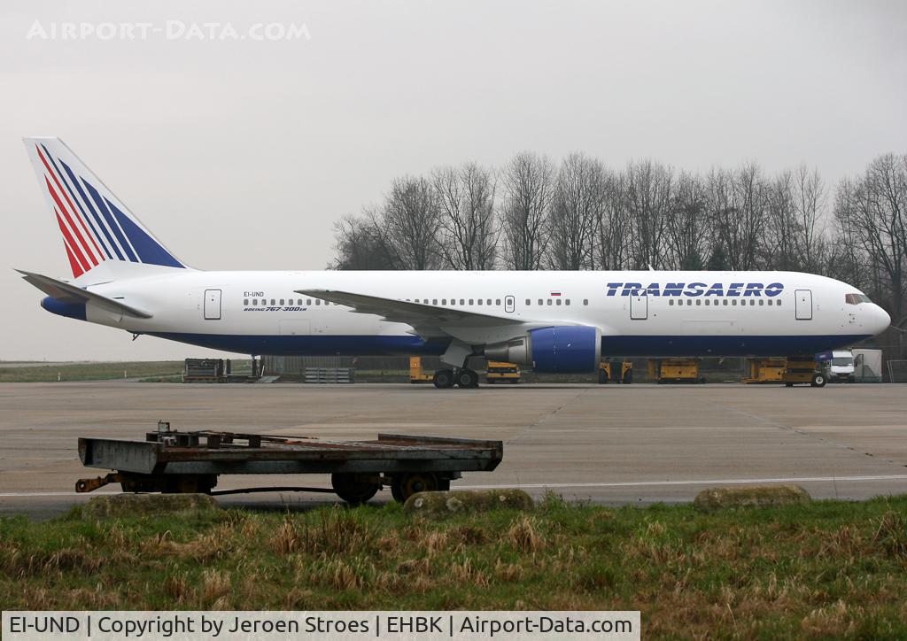 EI-UND, 1992 Boeing 767-3P6/ER C/N 26236, ex-Gulf Traveller