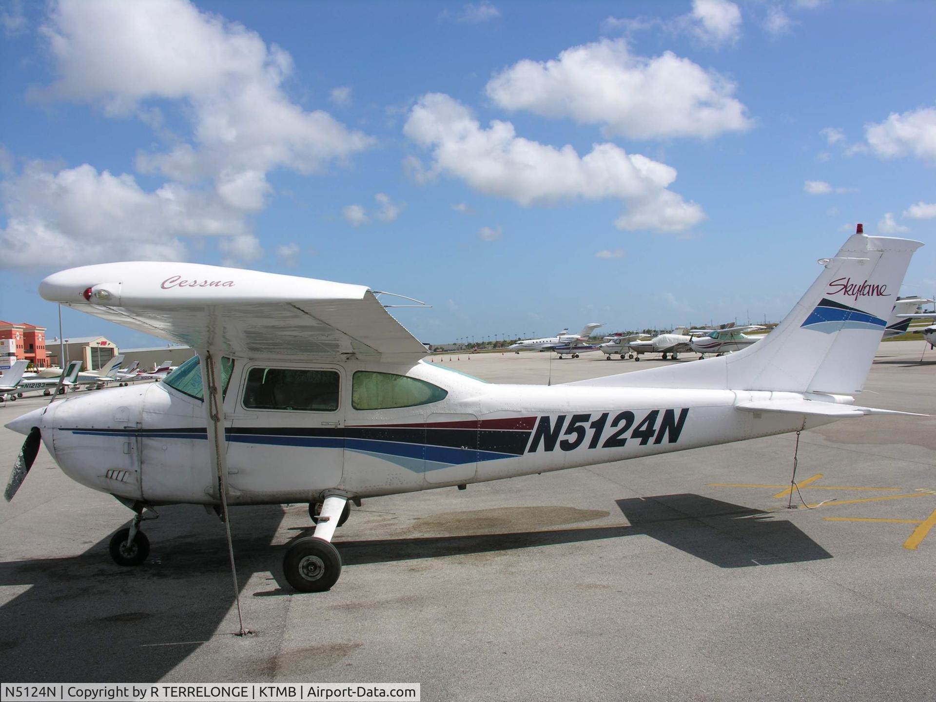 N5124N, Cessna 182Q Skylane C/N 18267531, CESSNA 182