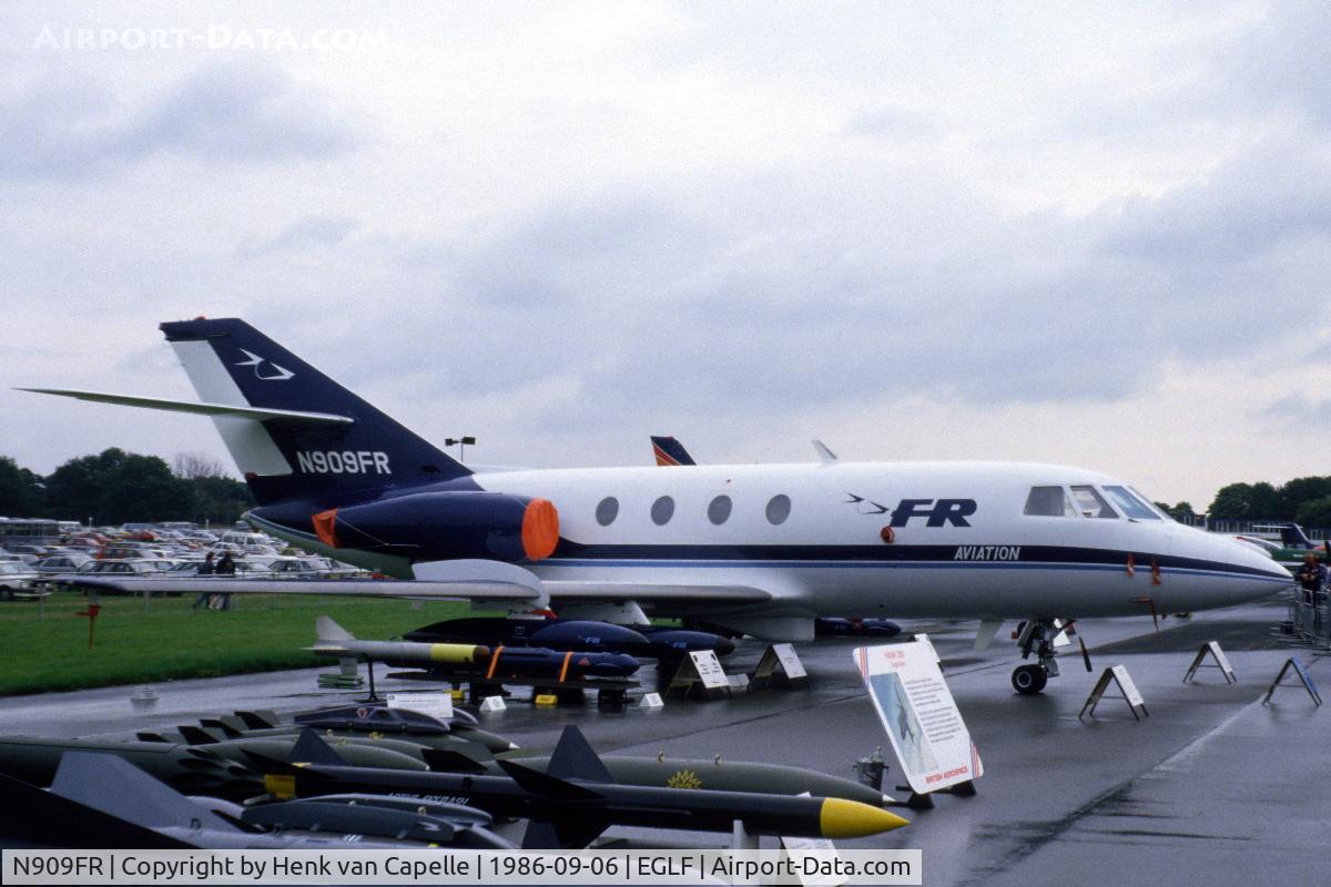 N909FR, 1969 Dassault Falcon (Mystere) 20DC C/N 209, N909FR at Farnborough surrounded by some 