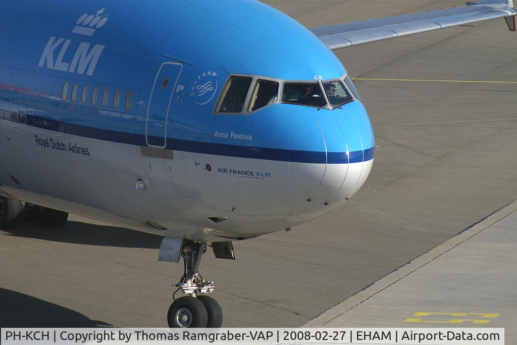 PH-KCH, 1995 McDonnell Douglas MD-11 C/N 48562, KLM - Royal Dutch Airlines MDD MD11