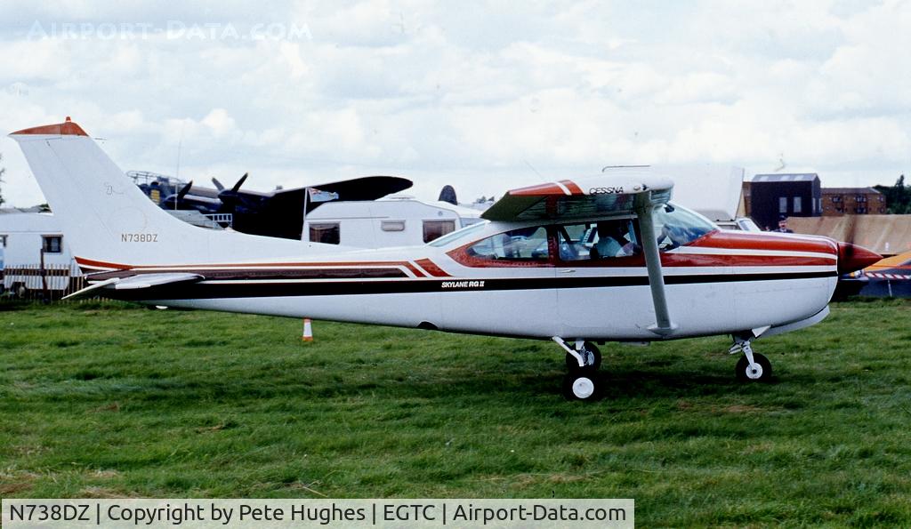 N738DZ, 1979 Cessna R182 Skylane RG C/N R182-00915, N738DZ Cessna R182 at Cranfield