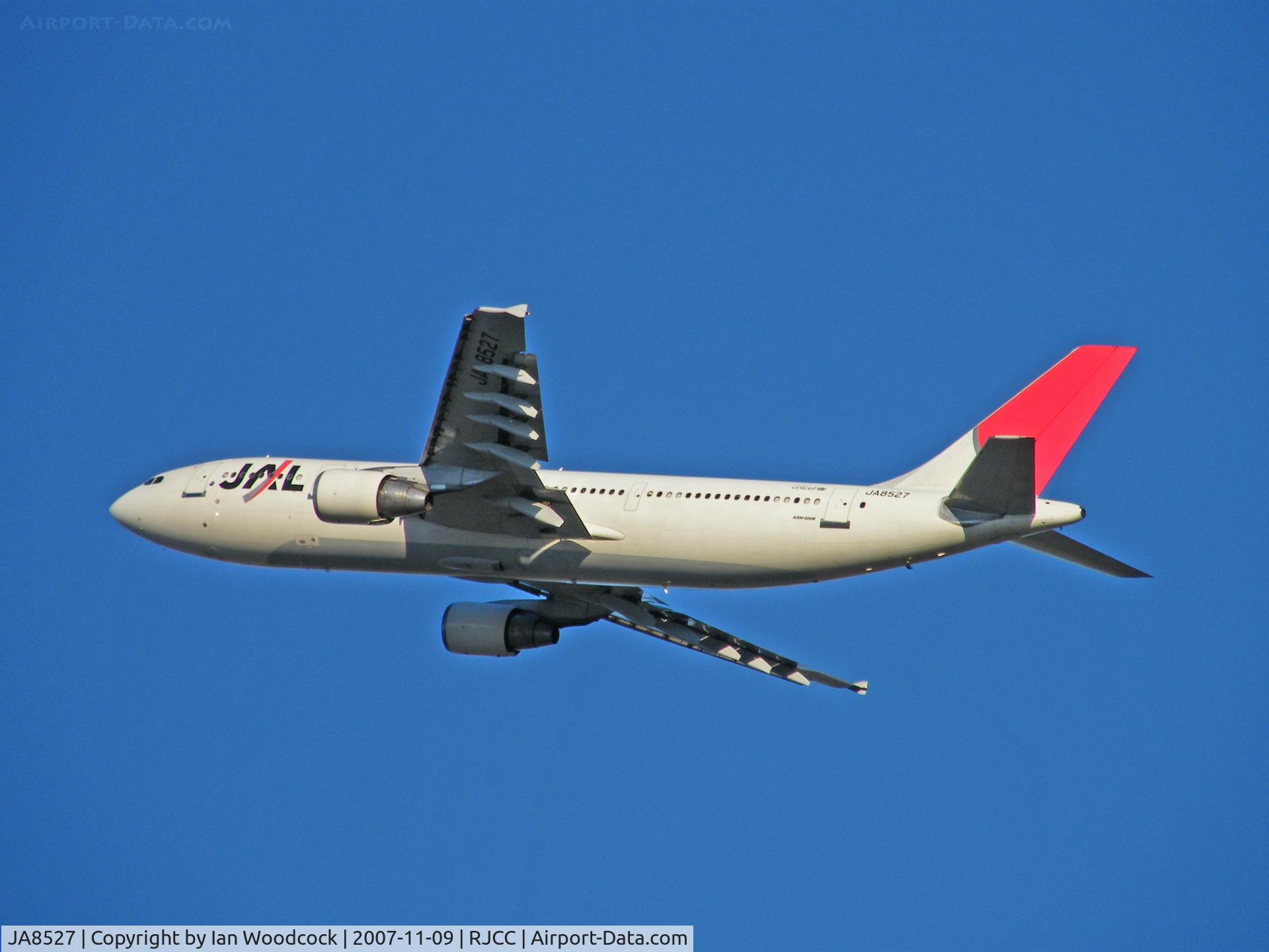 JA8527, 1994 Airbus A300B4-622R(F) C/N 724, A300-B4-622R/JAL/Chitose
