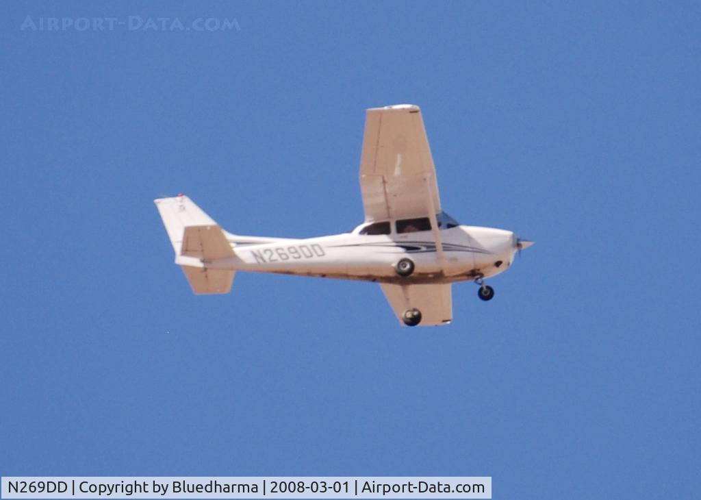 N269DD, 2005 Cessna 172S C/N 172S9981, Flight over Columbine High School, Littleton Colorado.