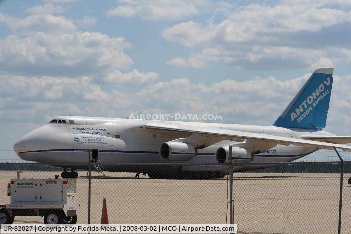 UR-82027, 1990 Antonov An-124-100 Ruslan C/N 19530502288, Antonov Design Bureau