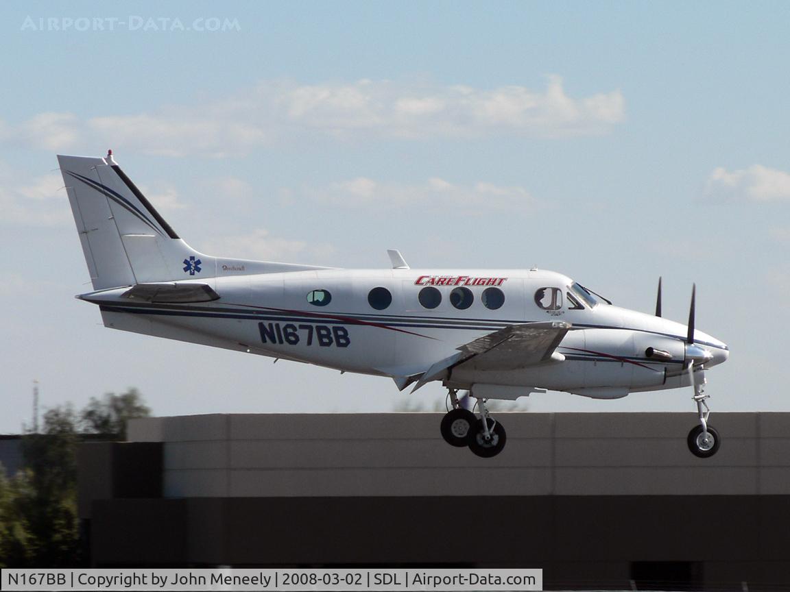 N167BB, 1983 Beech C90-1 King Air C/N LJ-1054, Afternoon arrival at SDL