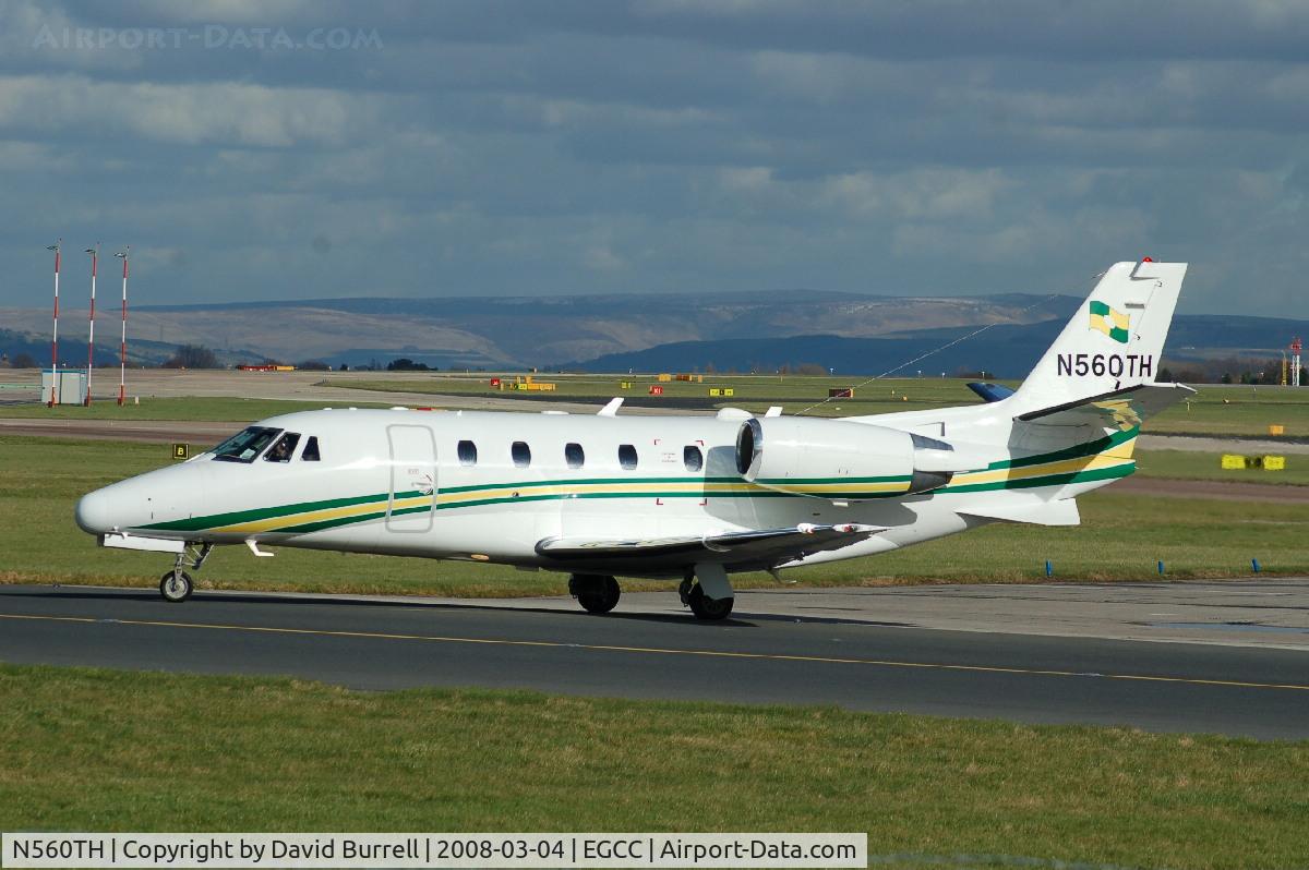 N560TH, 2001 Cessna 560XL Citation C/N 560-5215, Cessna 560XL - Taxiing