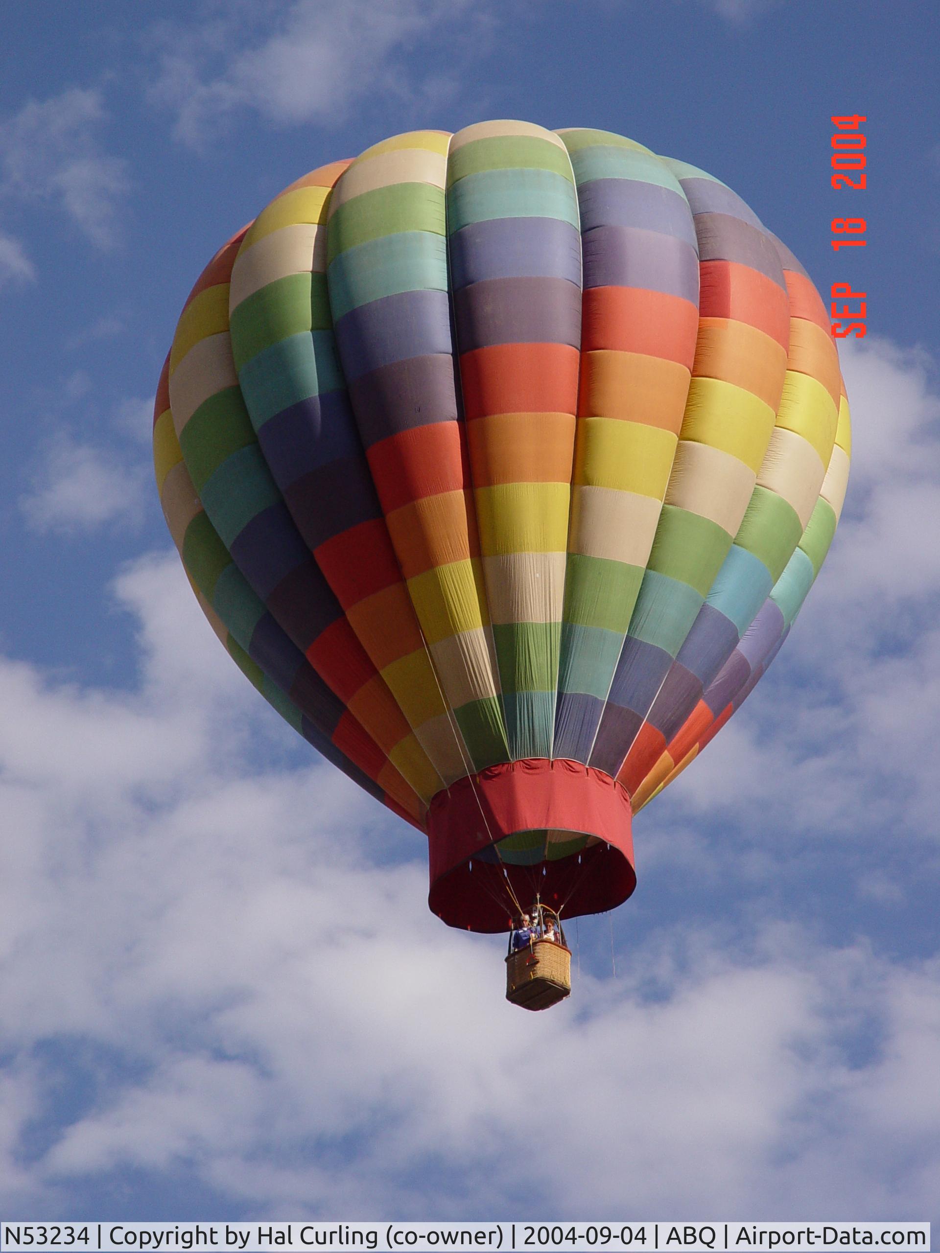 N53234, 1987 Galaxy Balloons Inc GALAXY 7 C/N GLX-1297, Rainbodacious in the air