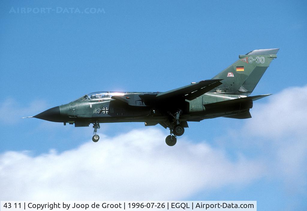 43 11, Panavia Tornado IDS(T) C/N 023/GT011/4011, Landing at Leuchars