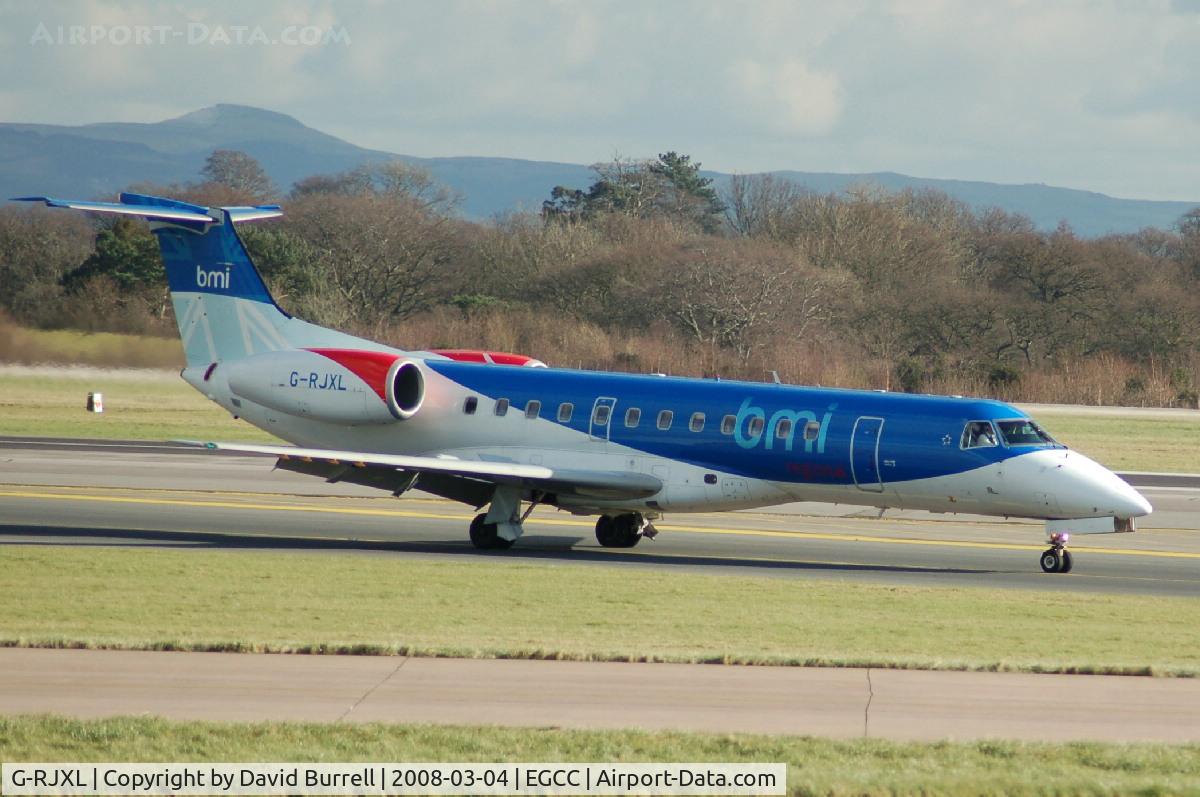 G-RJXL, 2001 Embraer ERJ-135ER (EMB-135ER) C/N 145376, BMI - Taxiing