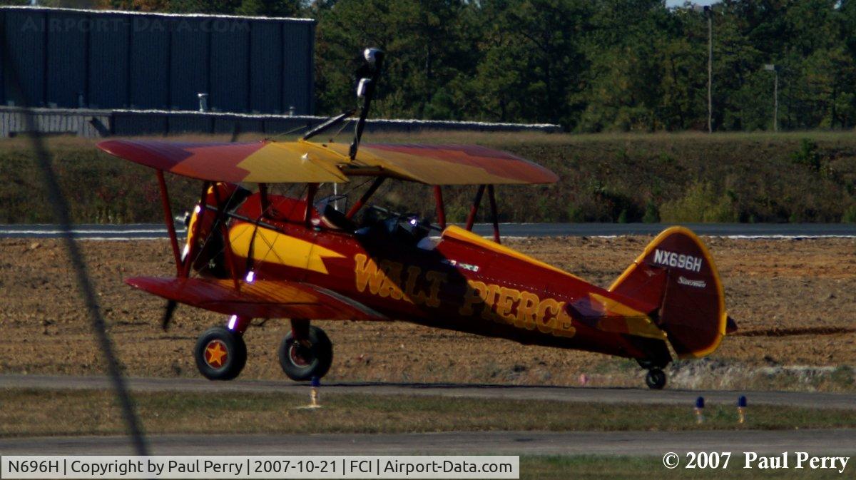 N696H, 1942 Boeing A75 C/N 75-3326, Some prep time before the wing-walking