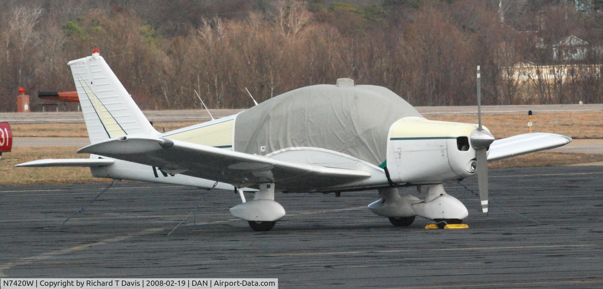N7420W, 1963 Piper PA-28-180 C/N 28-1308, 1963 Piper PA-28-180 in Danville Va.
