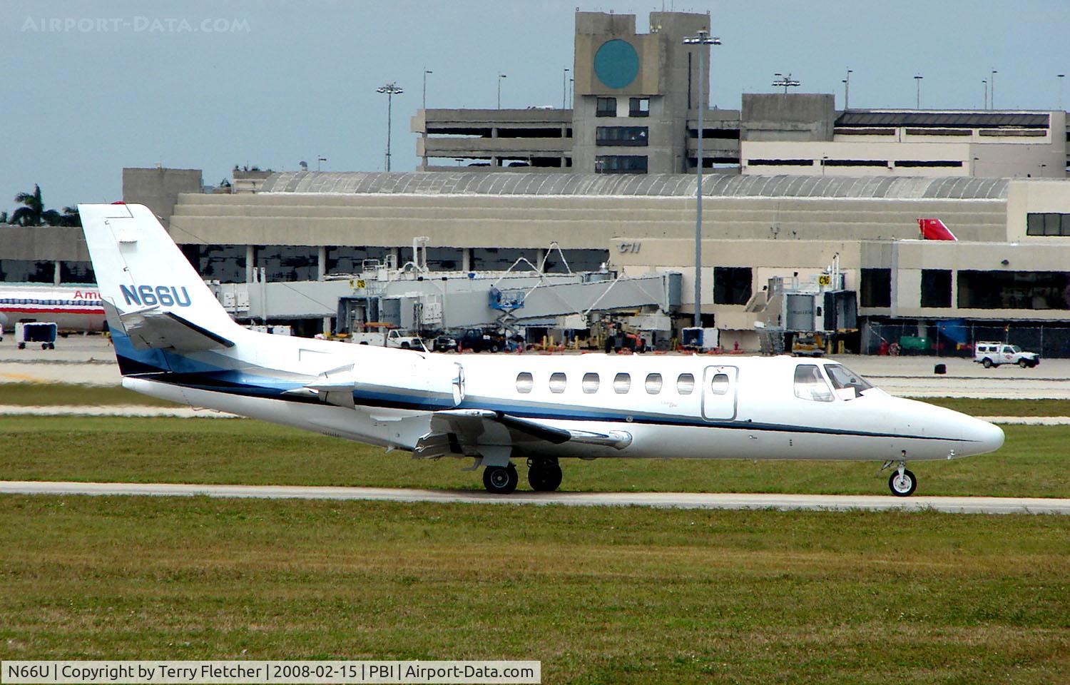 N66U, 1998 Cessna 560 C/N 560-0489, The business aircraft traffic at West Palm Beach on the Friday before President's Day always provides the aviation enthusiast / photographer with a treat