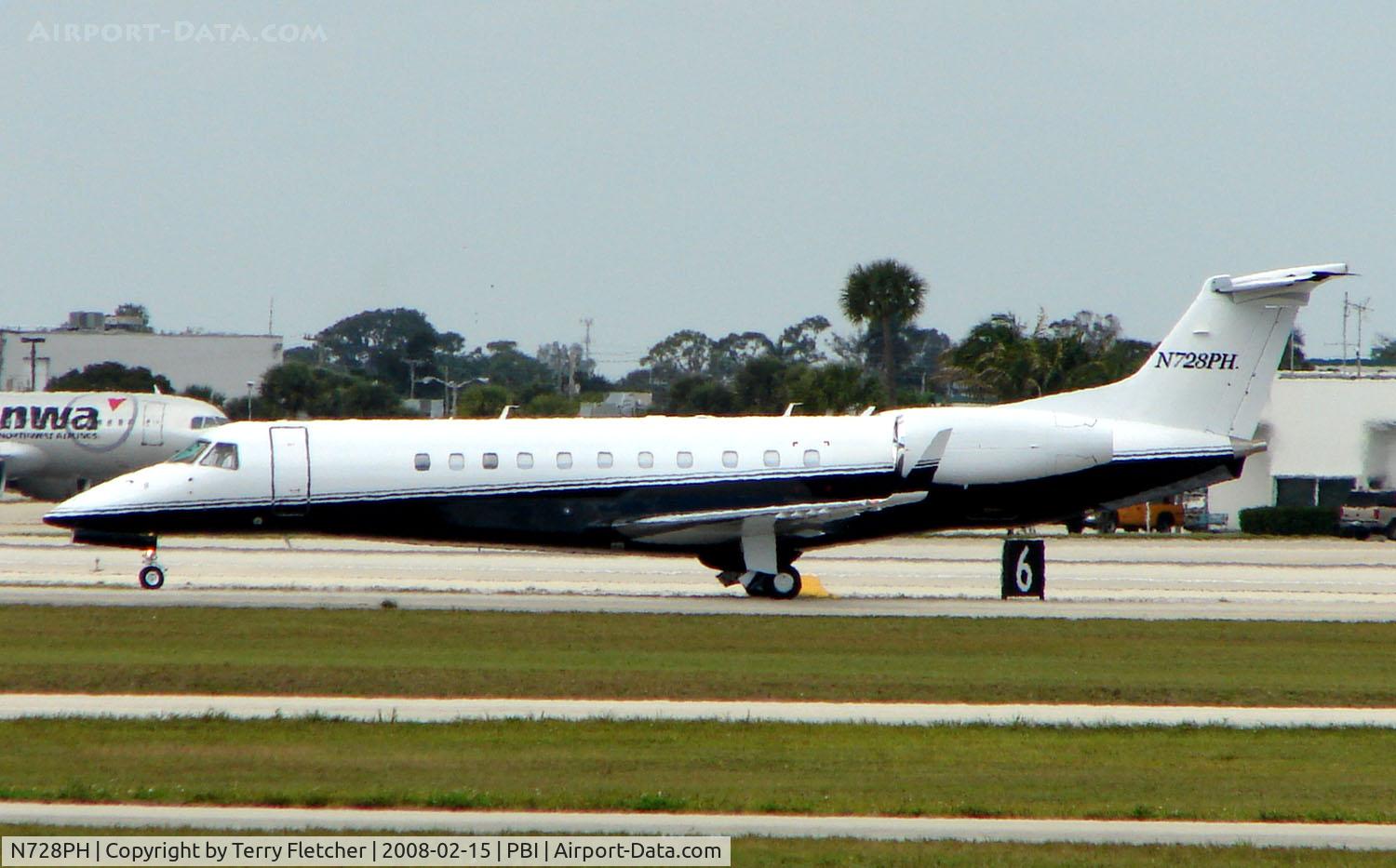 N728PH, 2007 Embraer EMB-135BJ Legacy C/N 14500985, The business aircraft traffic at West Palm Beach on the Friday before President's Day always provides the aviation enthusiast / photographer with a treat
