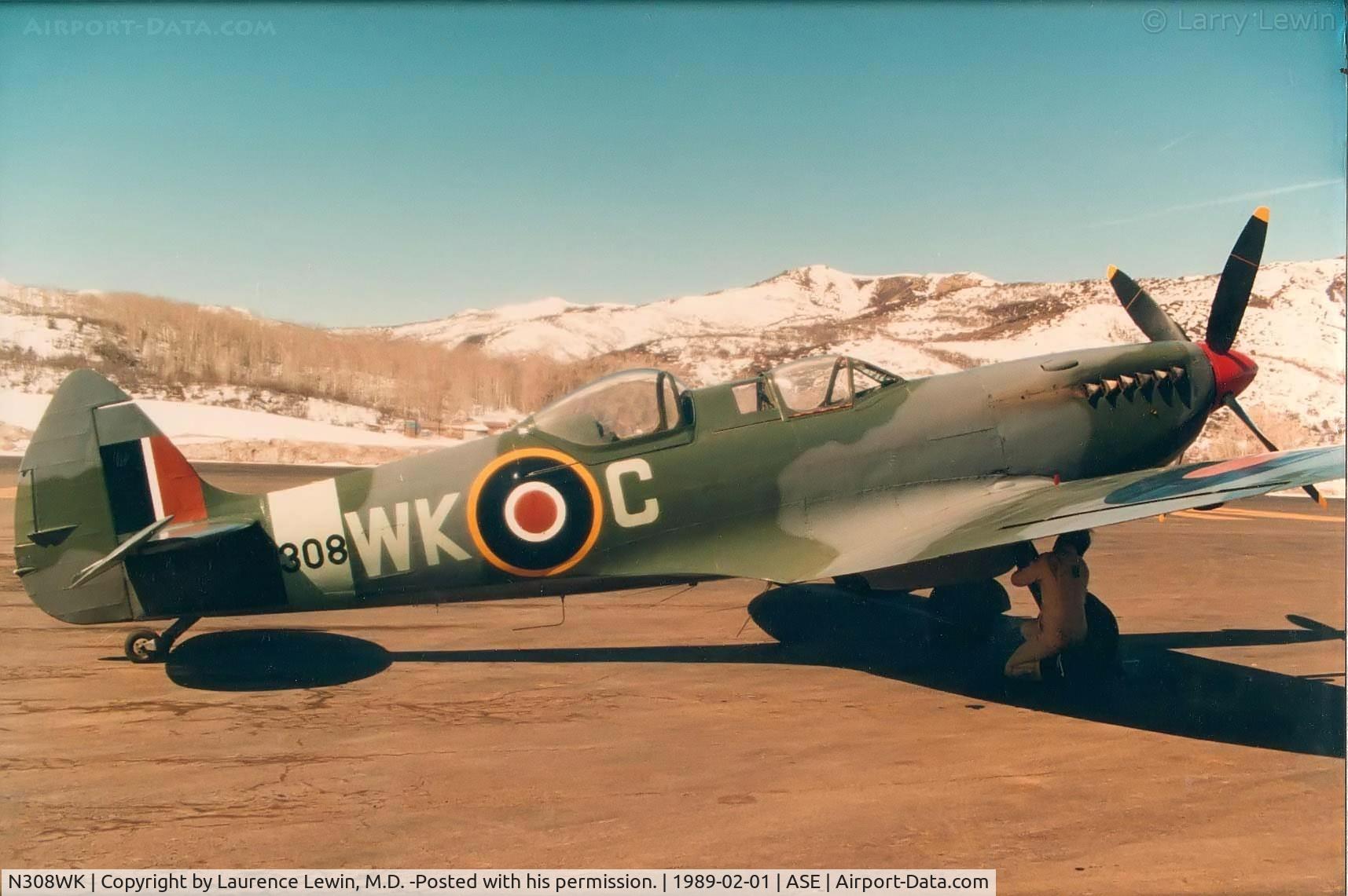 N308WK, 1945 Supermarine 361 Spitfire Tr9 C/N CBAF.4494, Spitfire parked in Aspen