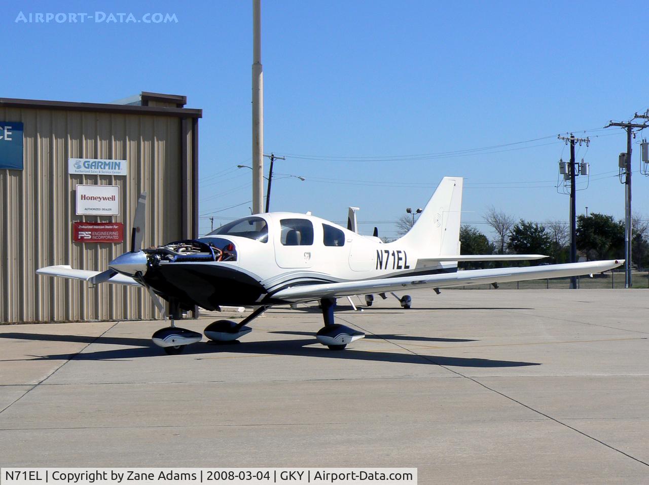 N71EL, 2006 Columbia Aircraft Mfg LC41-550FG C/N 41613, At Arlington Municipal