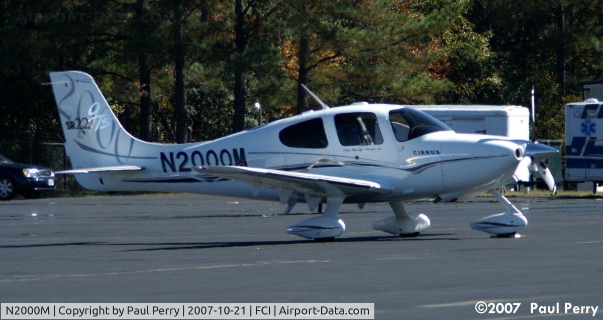 N2000M, 2005 Cirrus SR22 C/N 1475, On the hot ramp