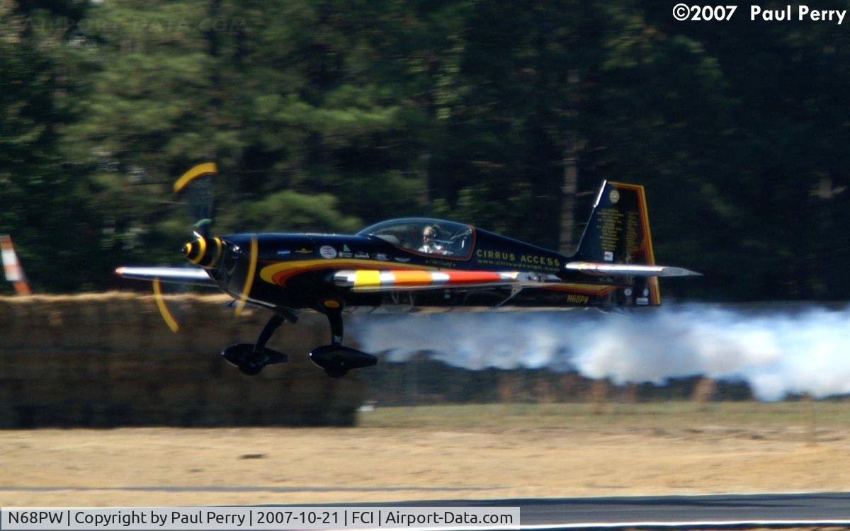 N68PW, Extra EA-300S C/N 030, Opening the airshow right