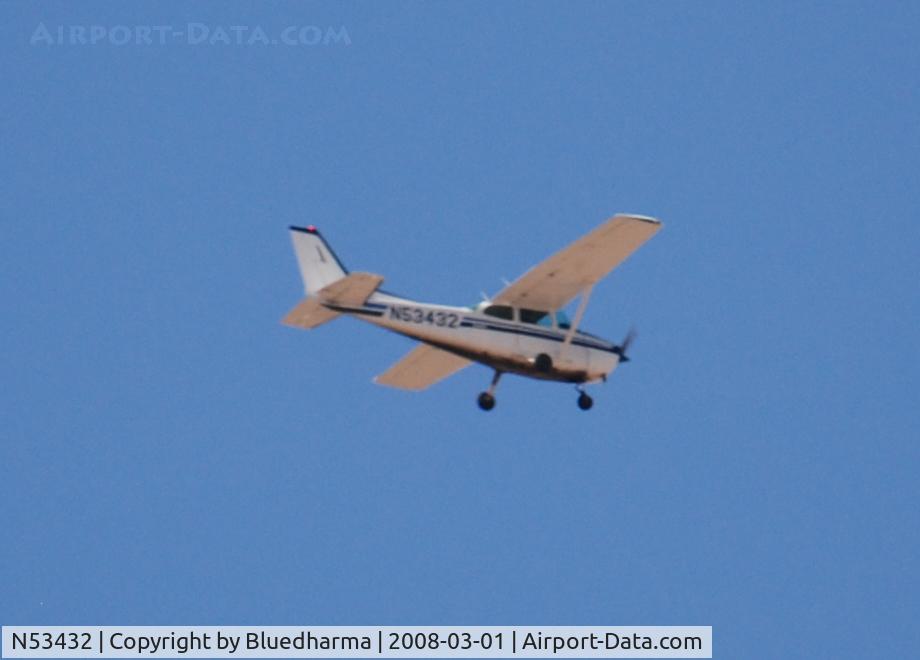 N53432, 1981 Cessna 172P C/N 17274748, Flight over Columbine High School.