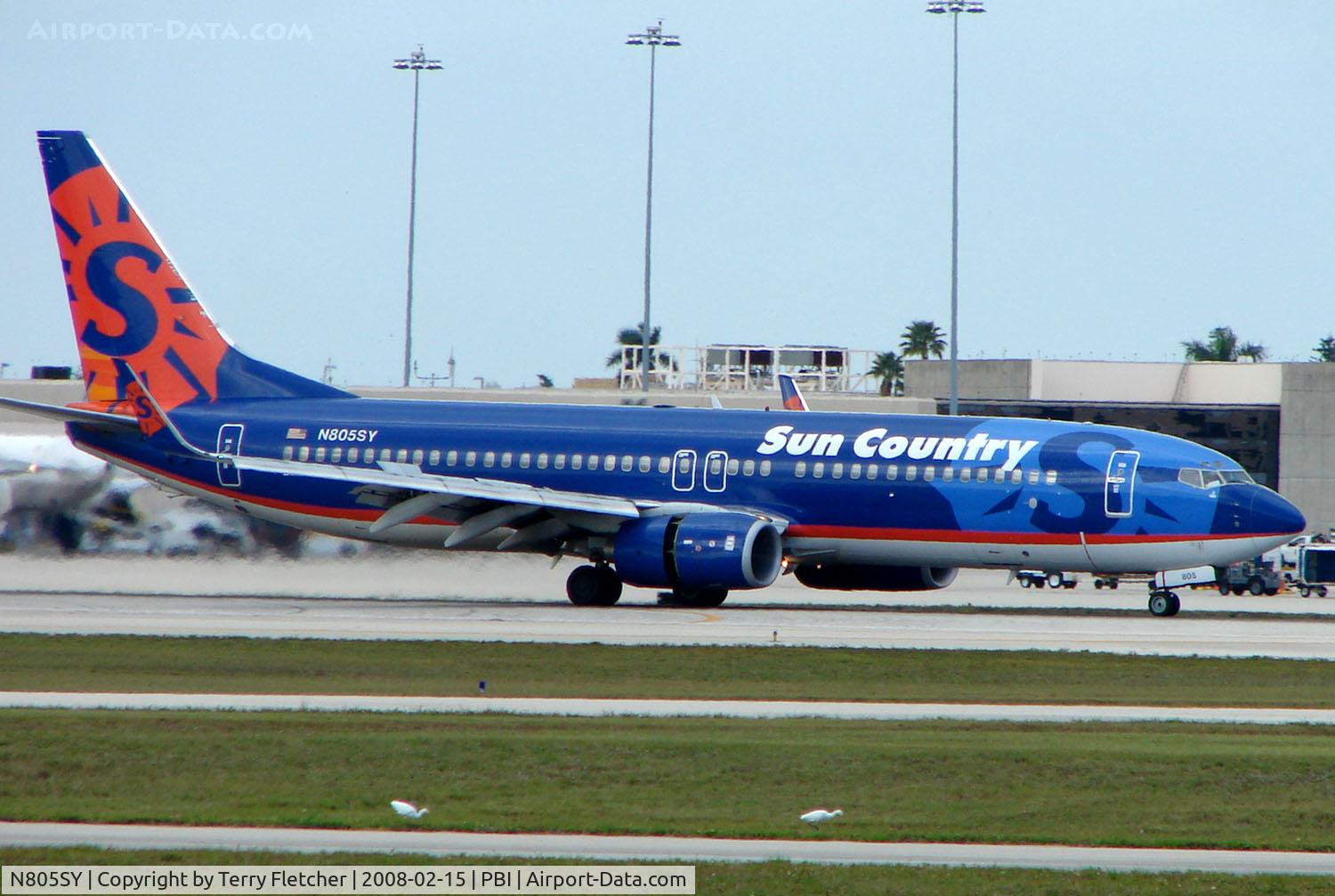 N805SY, 2001 Boeing 737-8Q8 C/N 30032, Sun Country B737 at West Palm Beach