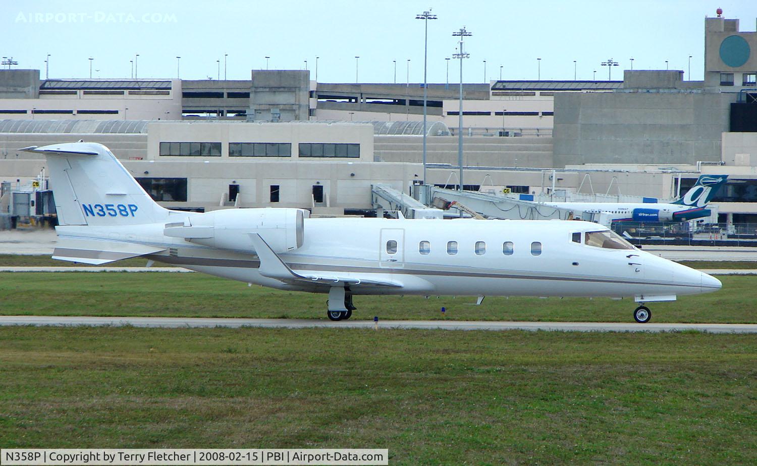 N358P, 2000 Learjet Inc 60 C/N 60-205, The business aircraft traffic at West Palm Beach on the Friday before President's Day always provides the aviation enthusiast / photographer with a treat