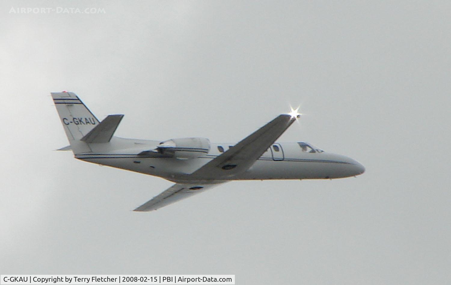 C-GKAU, 1981 Cessna 550 Citation II C/N 550-0280, The business aircraft traffic at West Palm Beach on the Friday before President's Day always provides the aviation enthusiast / photographer with a treat