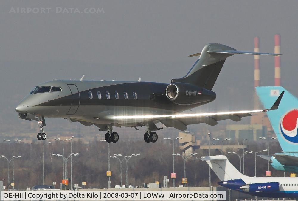 OE-HII, Bombardier Challenger 300 (BD-100-1A10) C/N 20111, Niki Laudas privat Jet