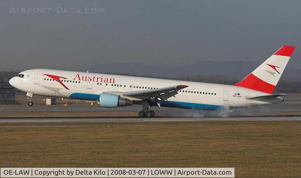 OE-LAW, 1992 Boeing 767-3Z9/ER C/N 26417, AUSTRIAN