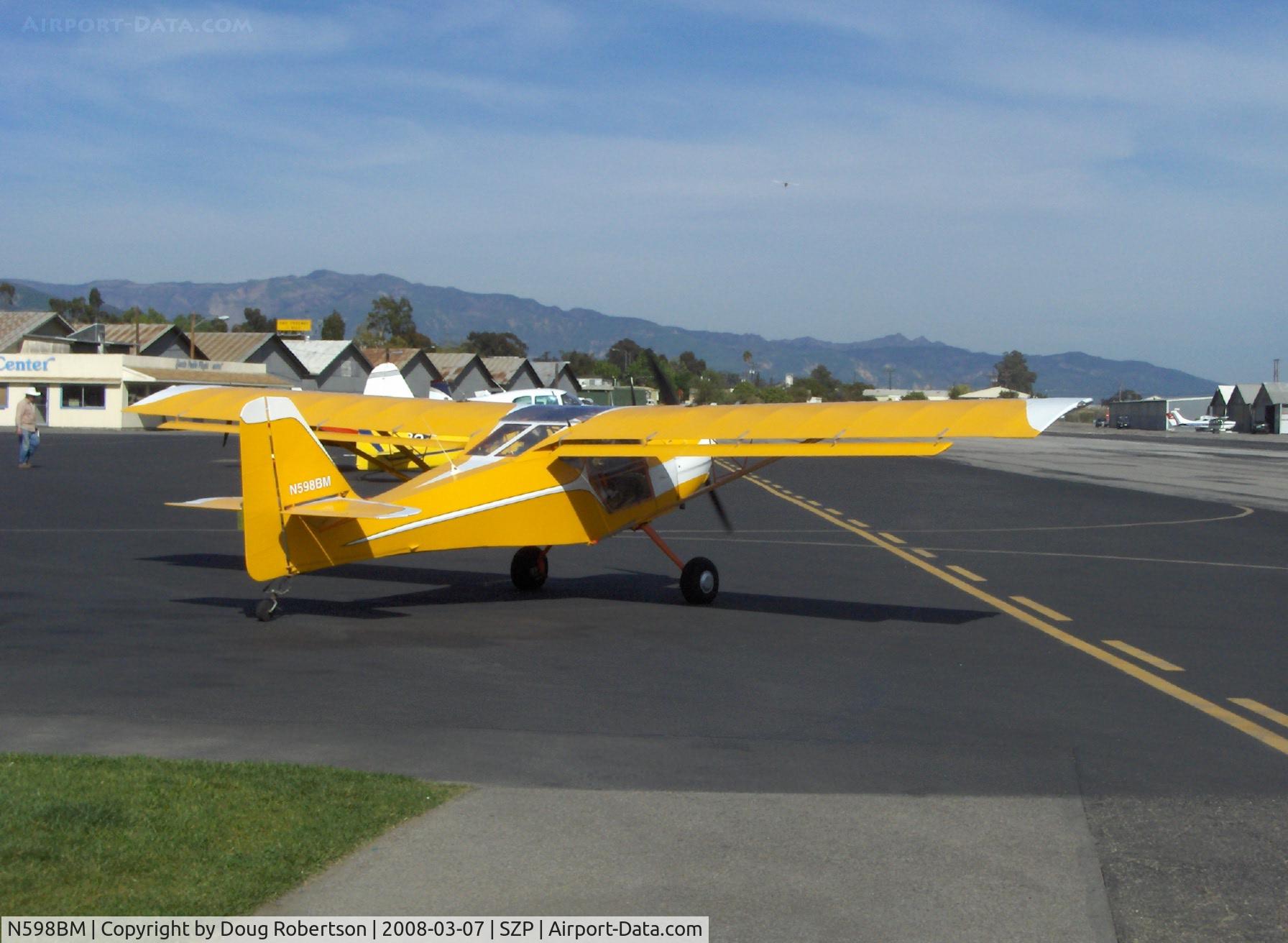 N598BM, 1994 Skystar Kitfox IV C/N CCU004, 1994 Durbin KITFOX IV, Continental O-200 100 Hp, taxi to Rwy 22