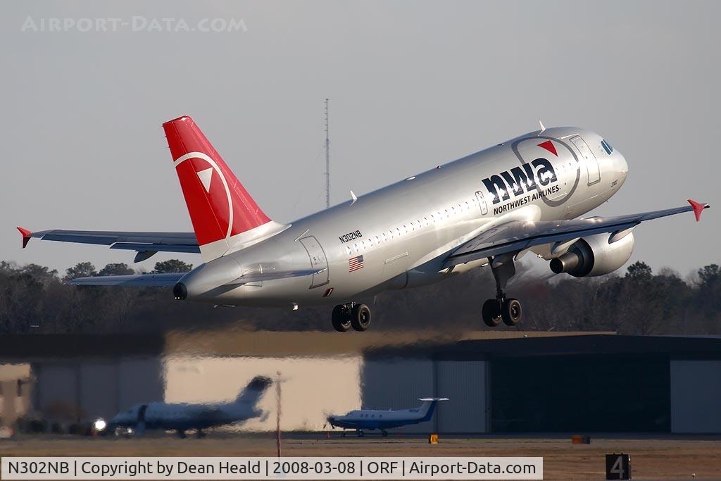 N302NB, 1999 Airbus A319-114 C/N 1062, Northwest Airlines N302NB (FLT NWA508) departing RWY 23 enroute to New York La Guardia (KLGA). This flight originated in Minneapolis bound for La Guardia but was diverted to Norfolk.