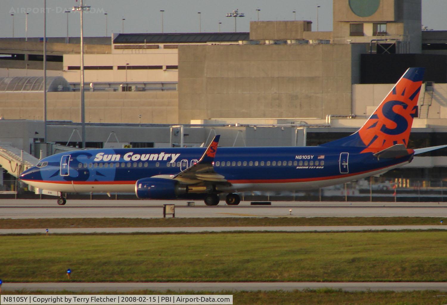 N810SY, 2007 Boeing 737-8BK C/N 29635, Sun Country B737 at West Palm Beach