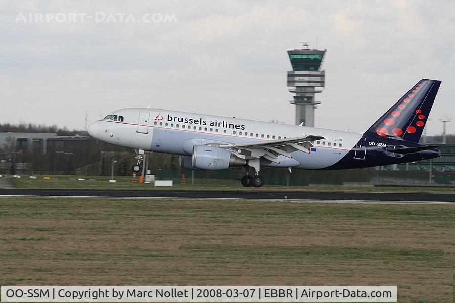 OO-SSM, 2000 Airbus A319-112 C/N 1388, Landing at Brussels Airport