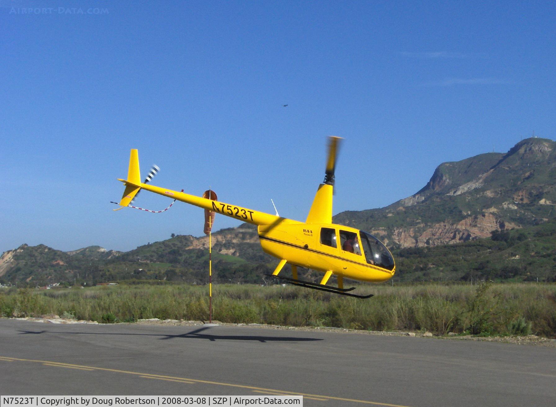 N7523T, 2004 Robinson R44 Raven II C/N 10311, 2004 Robinson R44 RAVEN II, Lycoming IO-540 245 Hp for 5 minutes, 205 Hp continuous, liftoff departure