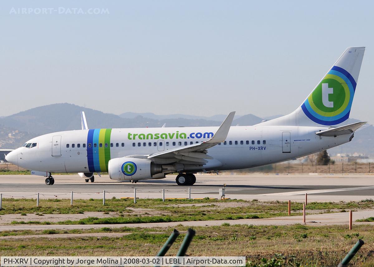 PH-XRV, 2005 Boeing 737-7K2 C/N 34170, Aligned on RWY 25L for take off.