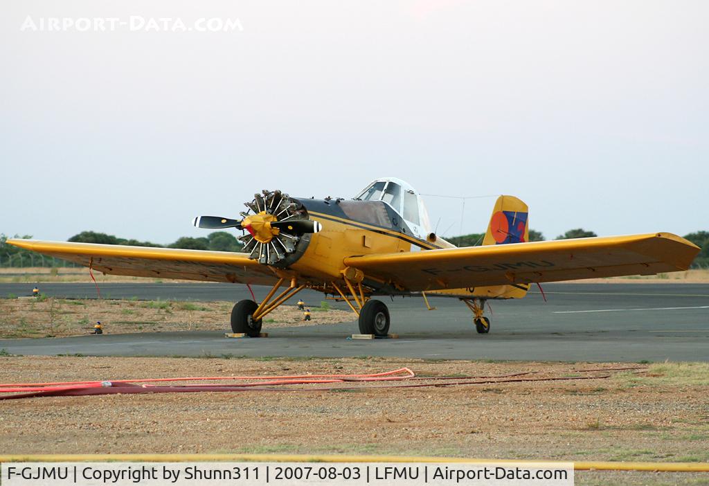 F-GJMU, Ayres S2R Thrush Commander C/N 1689 R, Parked and ready if there is a fire forest...