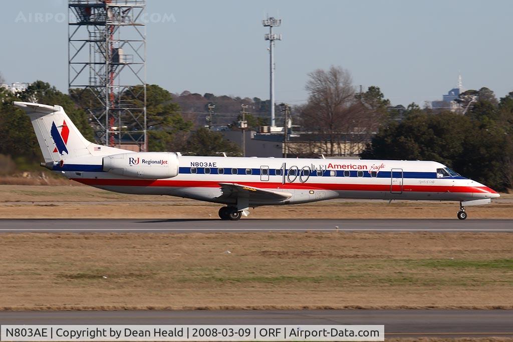 N803AE, 2001 Embraer ERJ-140LR (EMB-135KL) C/N 145483, American Eagle N803AE 