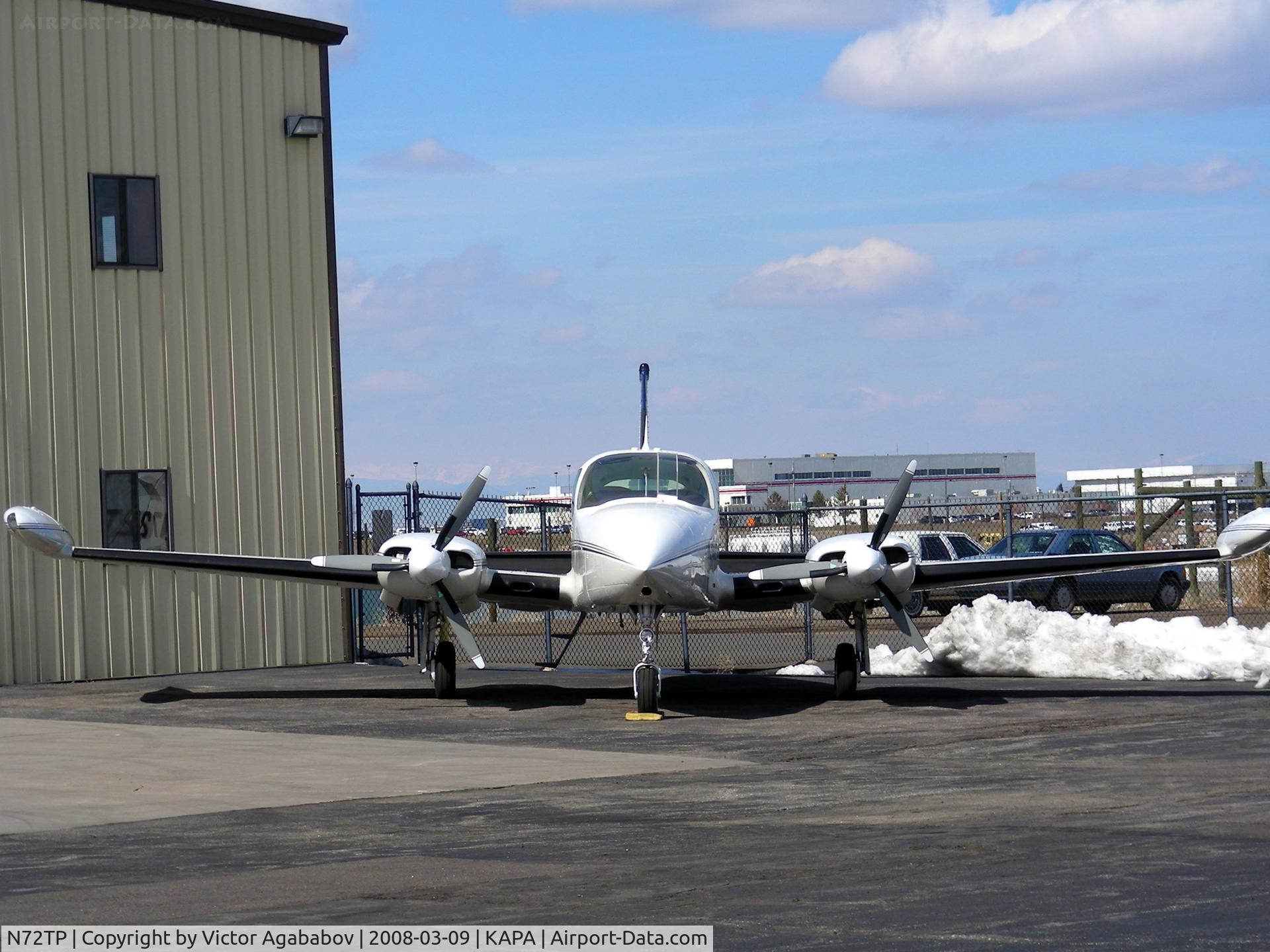 N72TP, 1979 Cessna T310R C/N 310R1628, Look in the face.