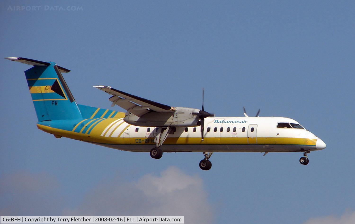 C6-BFH, 1991 De Havilland Canada DHC-8-300 Dash 8 C/N 291, Bahamasair Dash 8 about to land at FLL