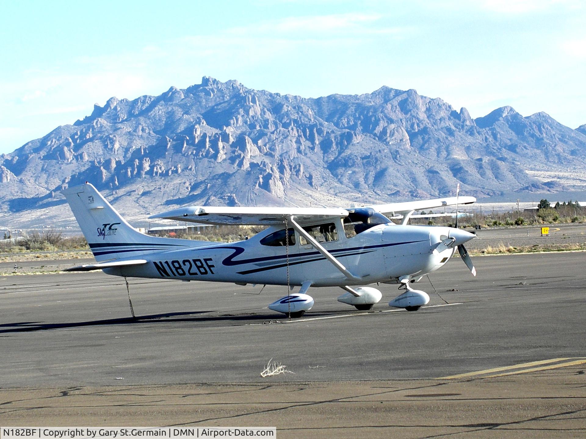 N182BF, 2001 Cessna T182T Turbo Skylane C/N T18208061, Fuel stop Deming NM