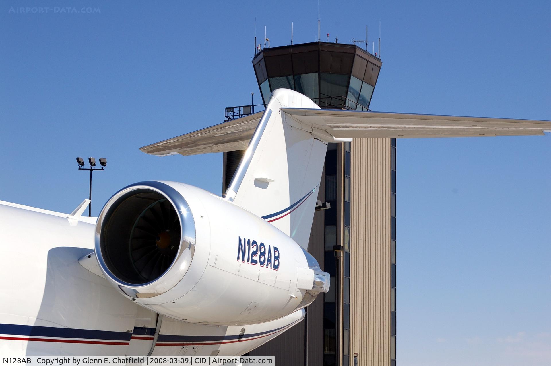 N128AB, 2002 Gulfstream Aerospace G-IV (G400) C/N 1501, Artsy shots are cool