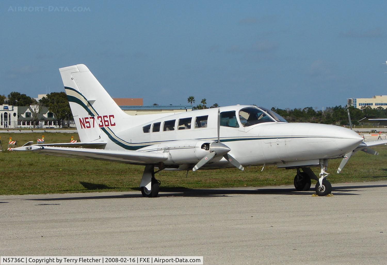 N5736C, 1979 Cessna 402C C/N 402C0031, Cessna 402C at FXE in Feb 2008