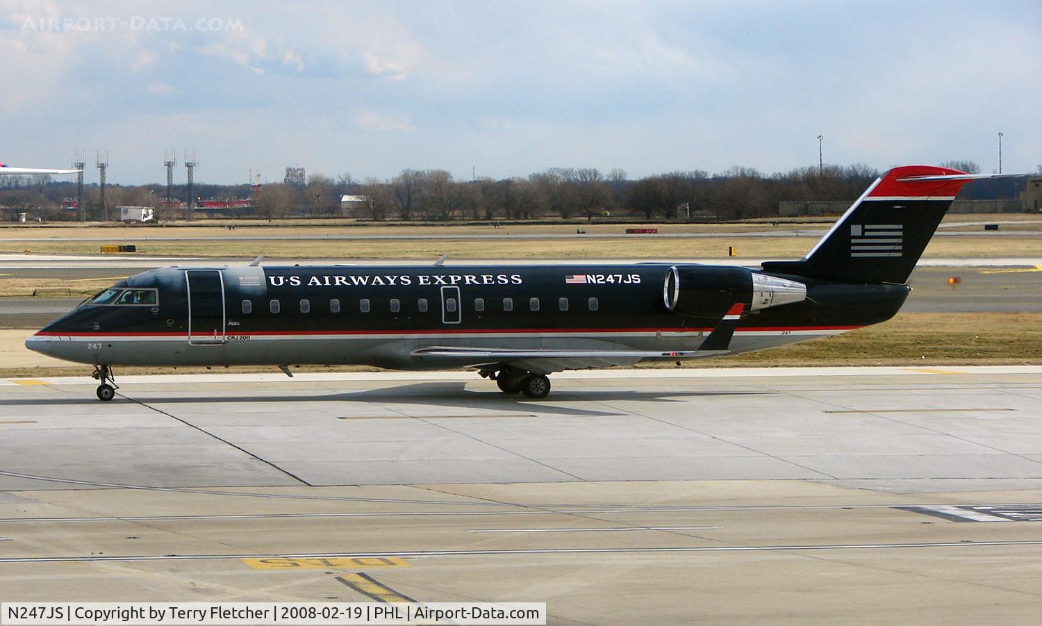N247JS, 2004 Bombardier CRJ-200ER (CL-600-2B19) C/N 7922, US Air Express CRJ at Philadelphia