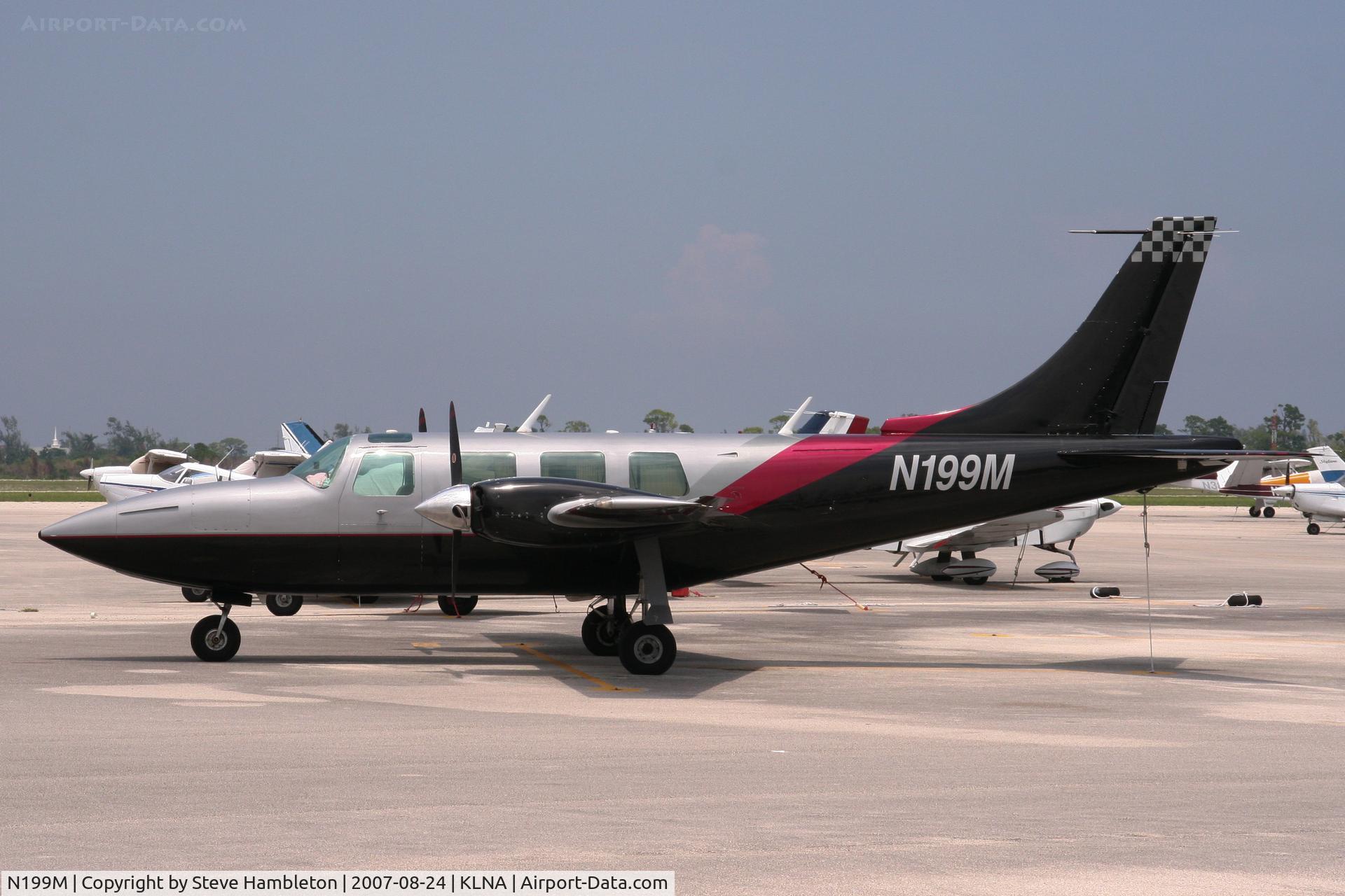 N199M, 1977 Smith AEROSTAR 601 C/N 61-0443-122, Neat little Ted Smith Aerostar