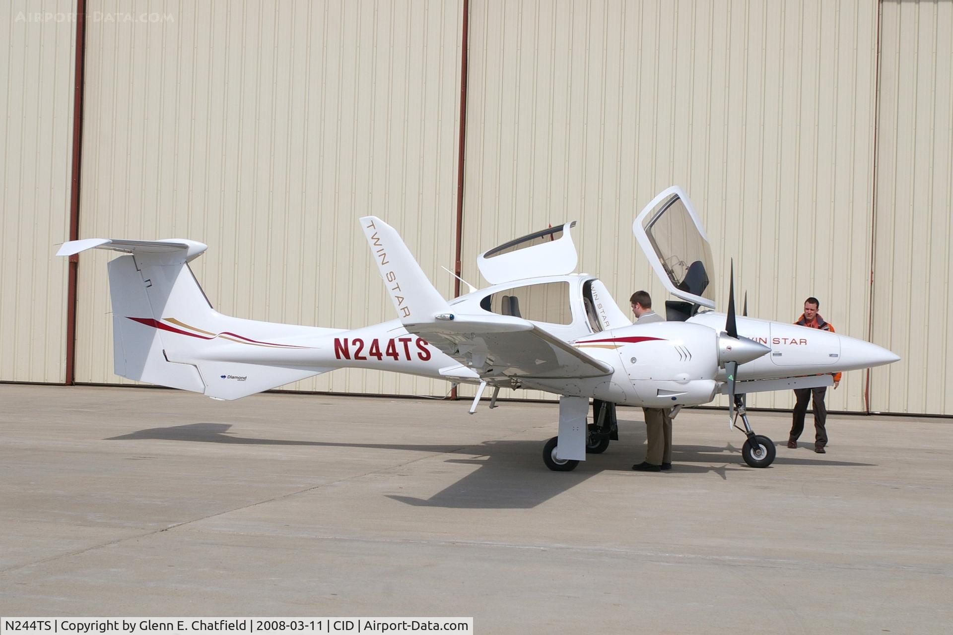 N244TS, 2007 Diamond DA-42 Twin Star C/N 42.AC044, In front of PS Air, preparing to leave.