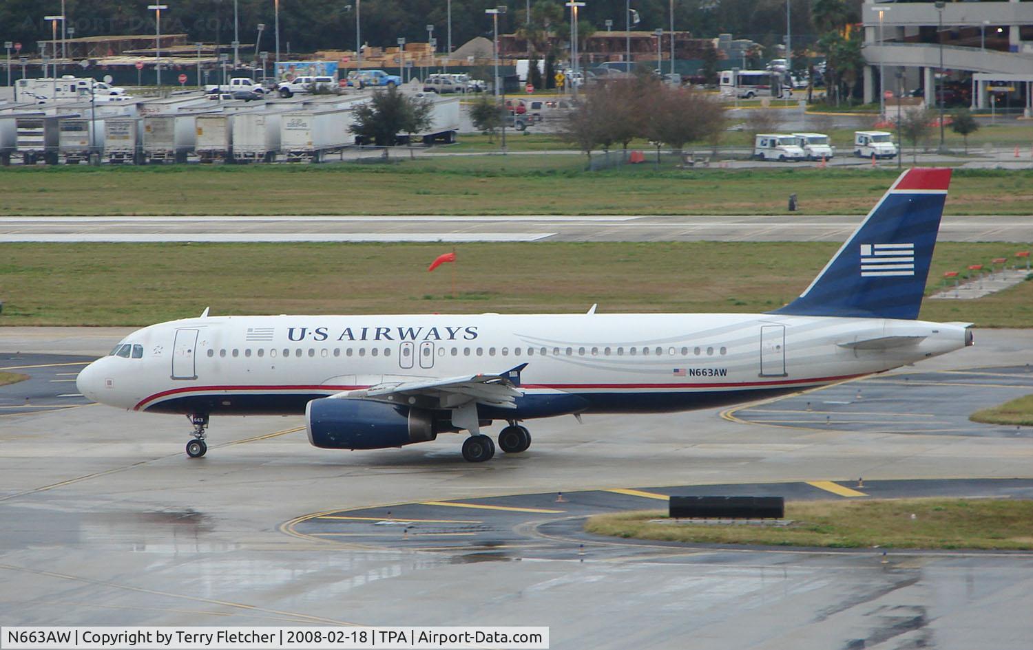 N663AW, 2001 Airbus A320-232 C/N 1419, US Airways A320 taxying to depart Tampa