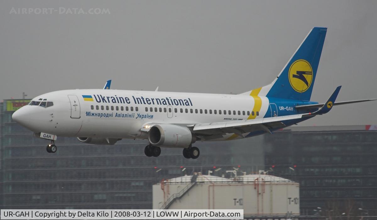 UR-GAH, 1999 Boeing 737-32Q C/N 29130, UKRAINE B737 new Winglets