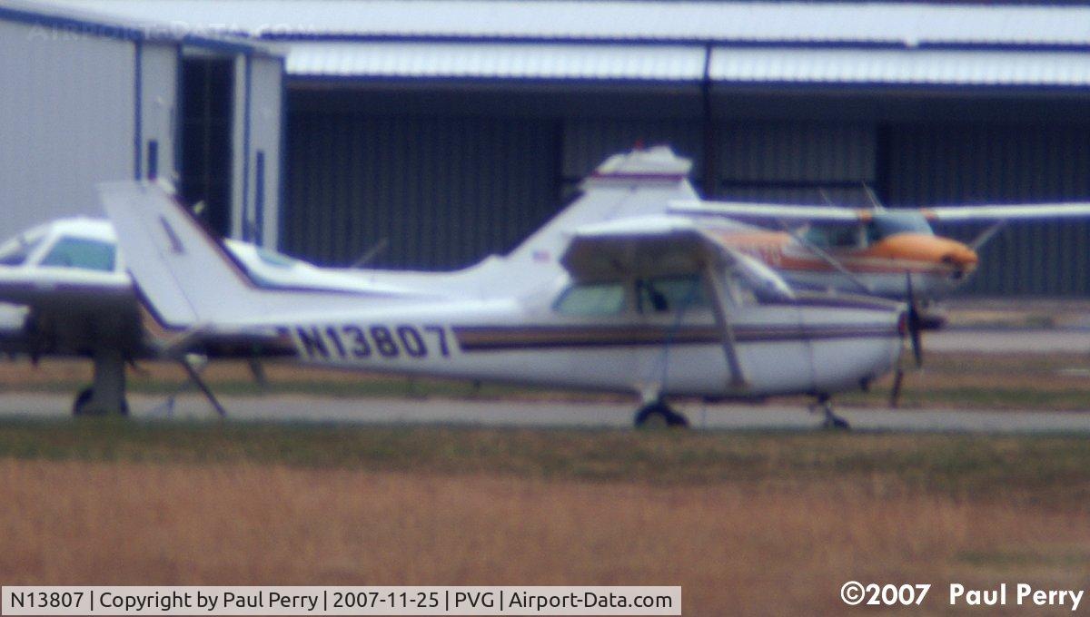 N13807, 1974 Cessna 172M C/N 17263011, This was a long shot.  Literally